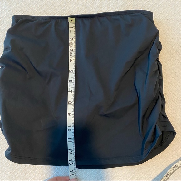 Spanx Love your assets swim skirted bottom - Picture 6 of 8